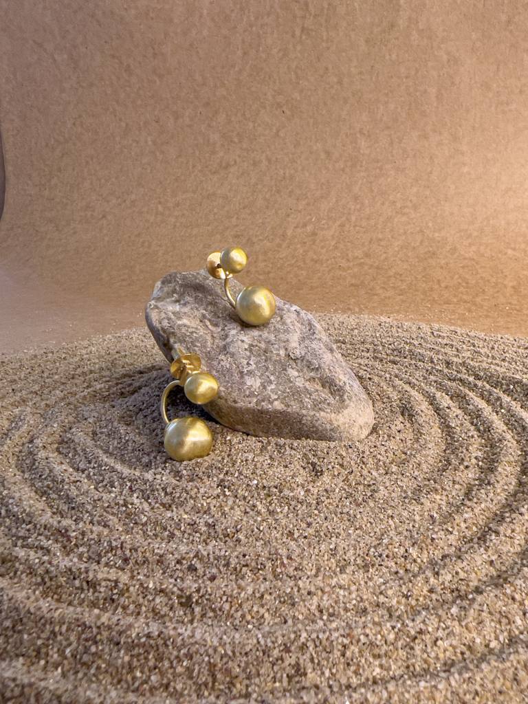 Spheria Stud : AATLA057