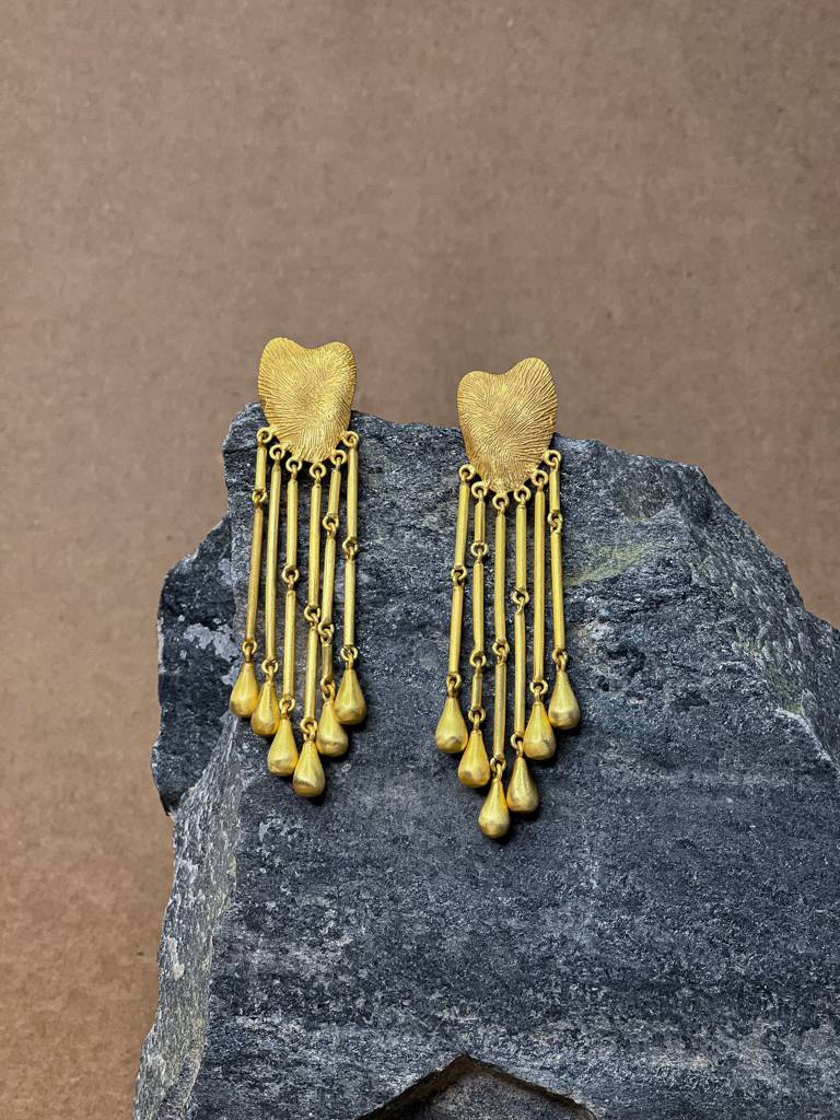 Amour Dangle Earing : AATLA052