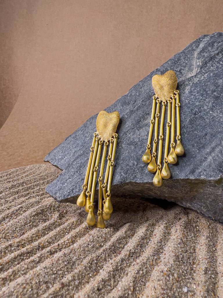 Amour Dangle Earing : AATLA052