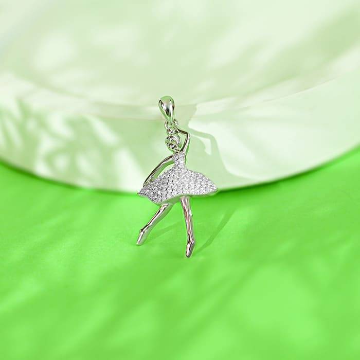 Dancing Cinderella Charm : KLL86