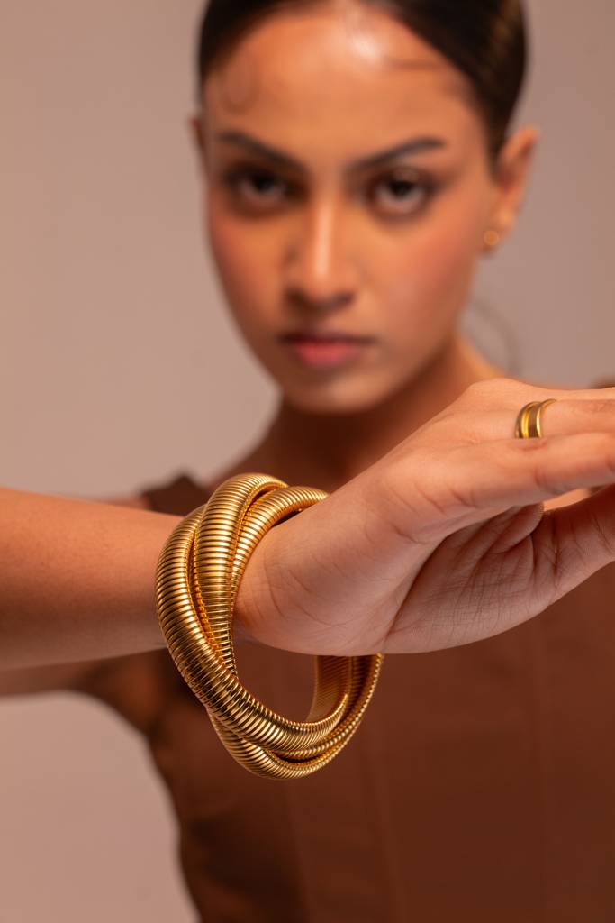 Hailey Bangle - Triple Layered : AURABAND020