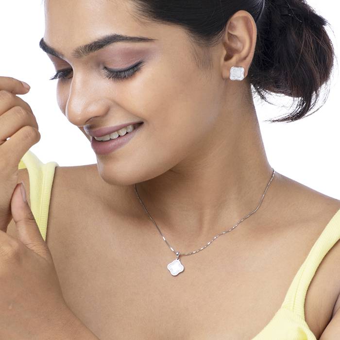 Aztec Zirconia Silver Pendant Set : DPS54