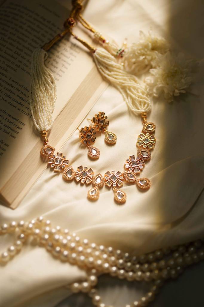 Kira White Moissanite Necklace : PK-187