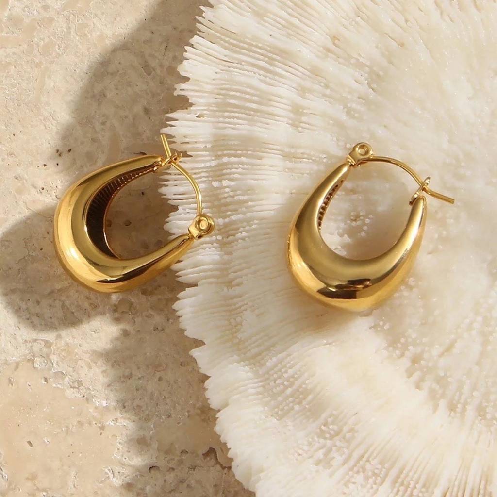 18Kt Gold Plated Bali Hoop Earrings : IN0049BLG
