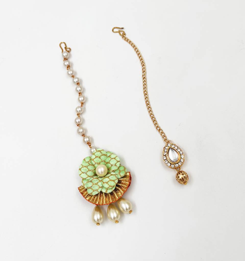 Set Of 2 Floral Gota & Kundan Maang Teekas- Light Green, Gold : WC16