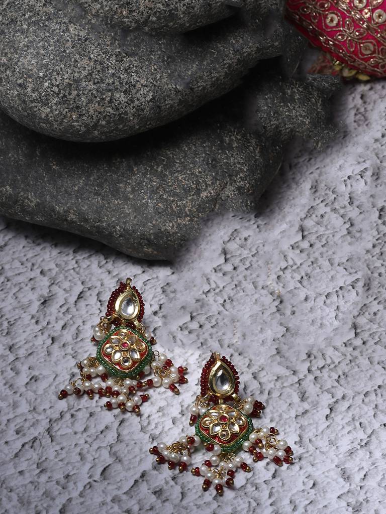 Lal Soorat Drop Earring : DGED24046