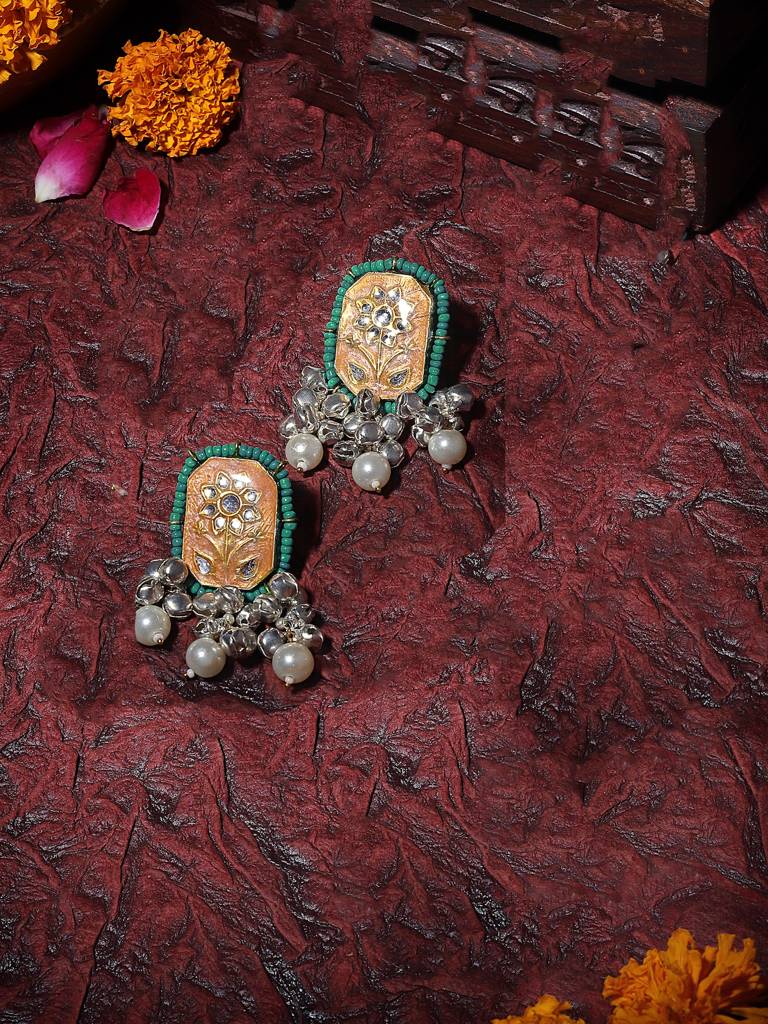 Andaz Drop Earring : DGED24055