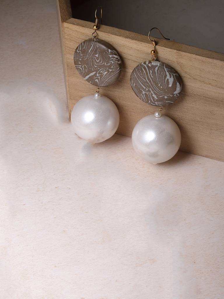 Hara Drop Earring : DGED24058