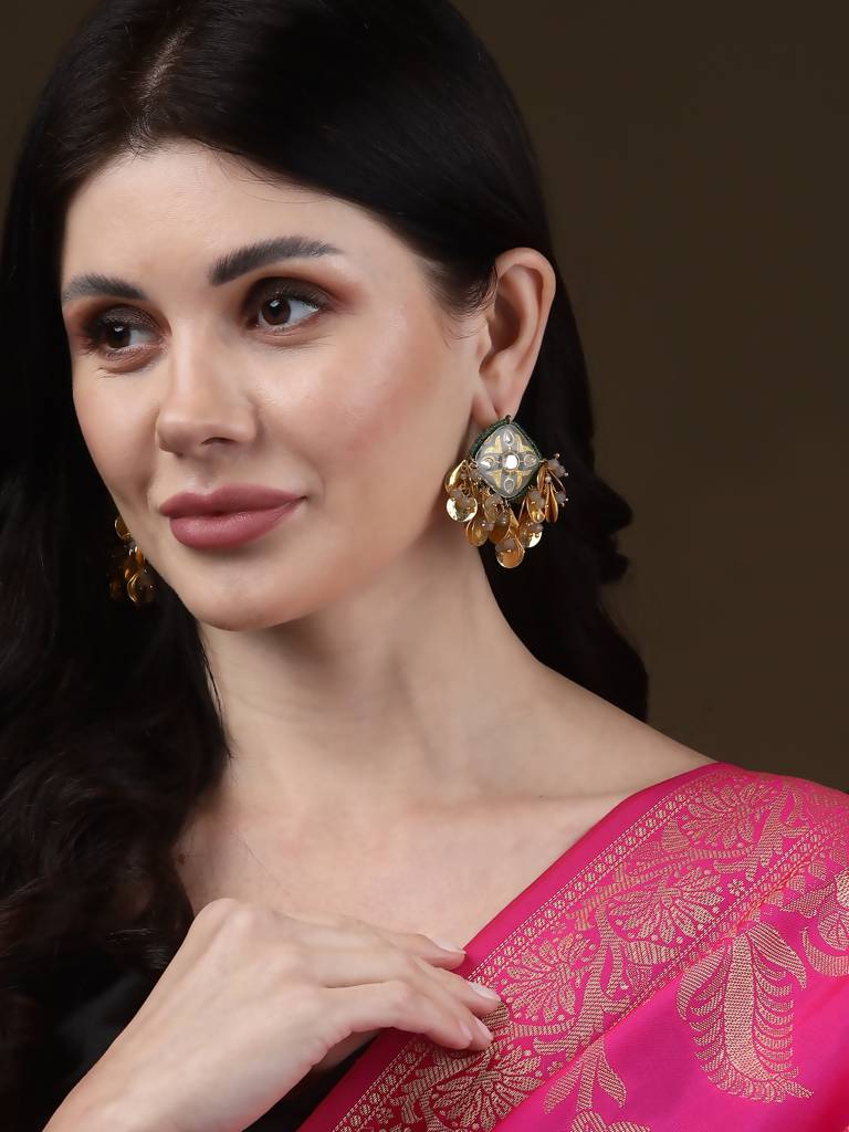 Bheera Drop Earring : DGED24099