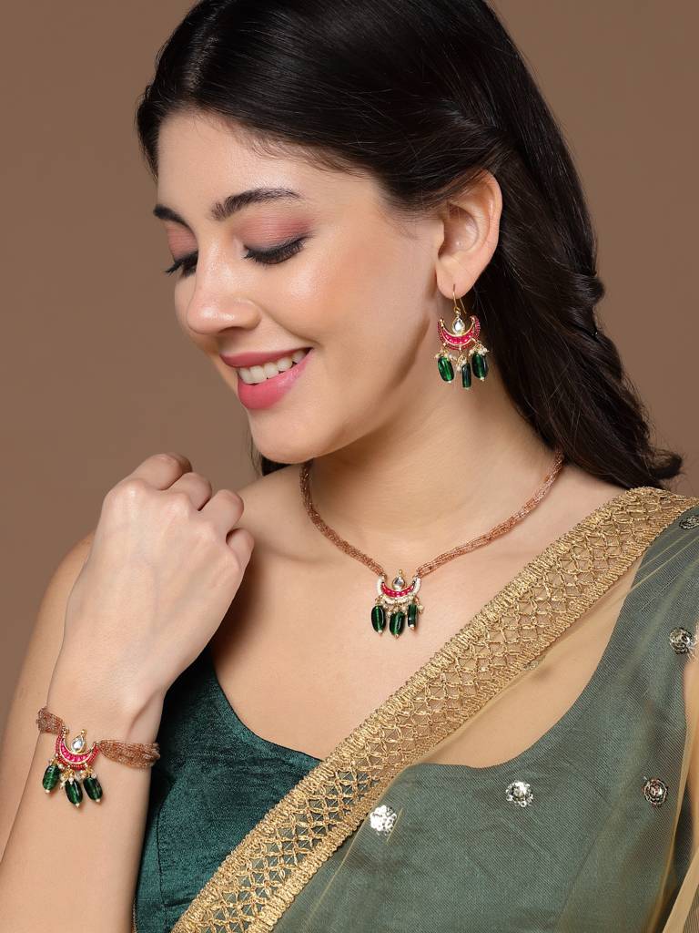 Gul-E-Tan Bracelets Hand Jewellery : DGH1B124007