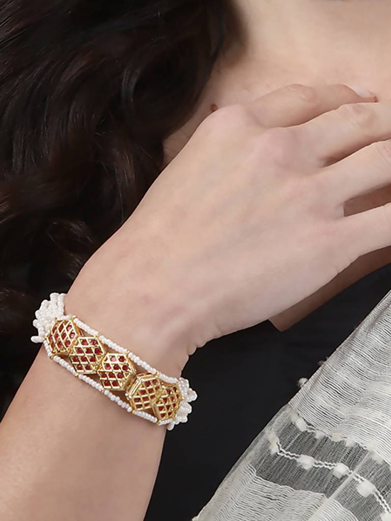 Aangan Bracelets : DGH1B124017