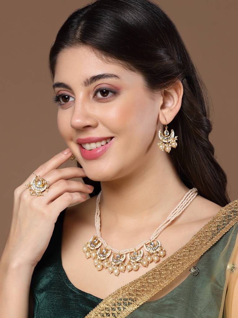Zard Baarat Ring Hand Jewellery : DGH1R124001