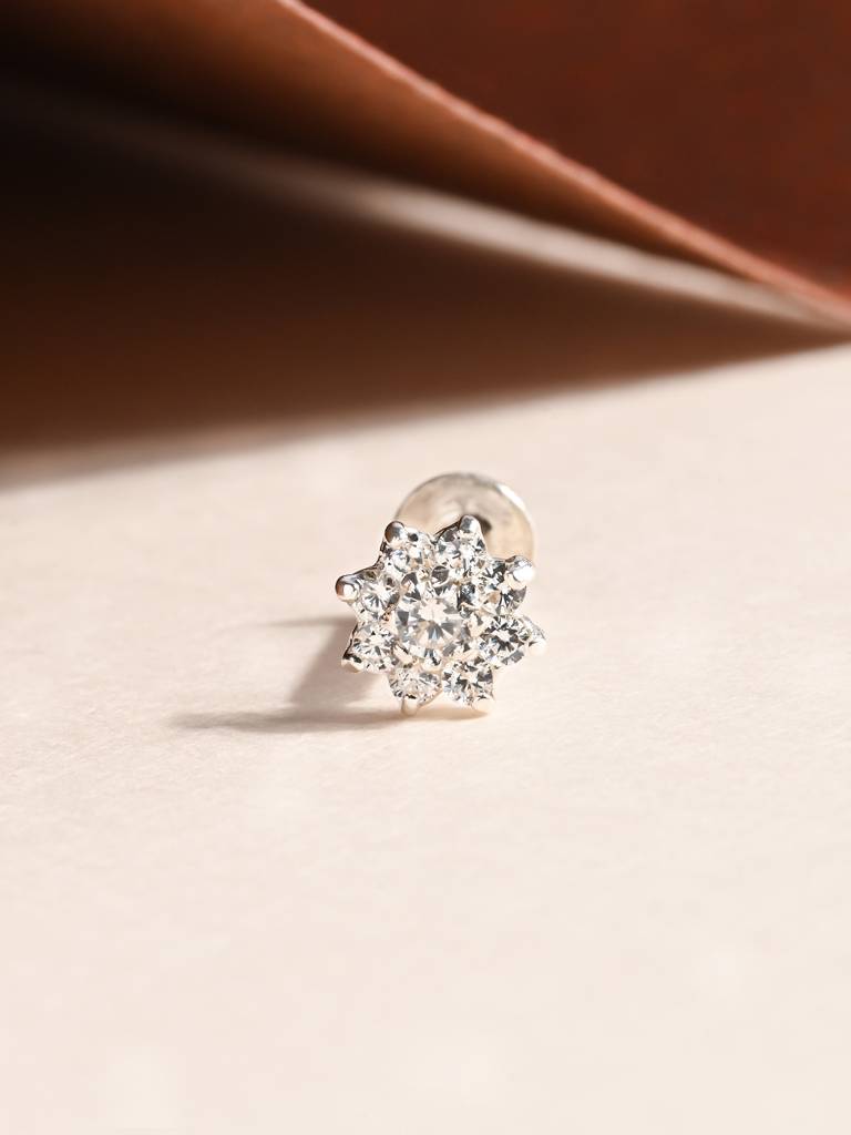 Petal Cluster Silver Nose Pin : DLNP1979