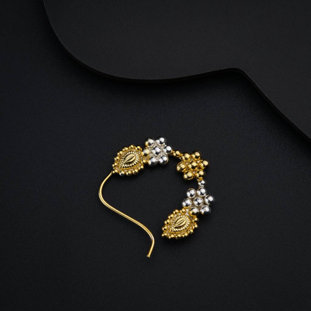 Swarna Rajat Kudi Nath - Dual Tone, Small (Left, Pierced) : Swarna_Rajat_Kudi_Nath_Dual_Tone_Small_(Left_Pierced)