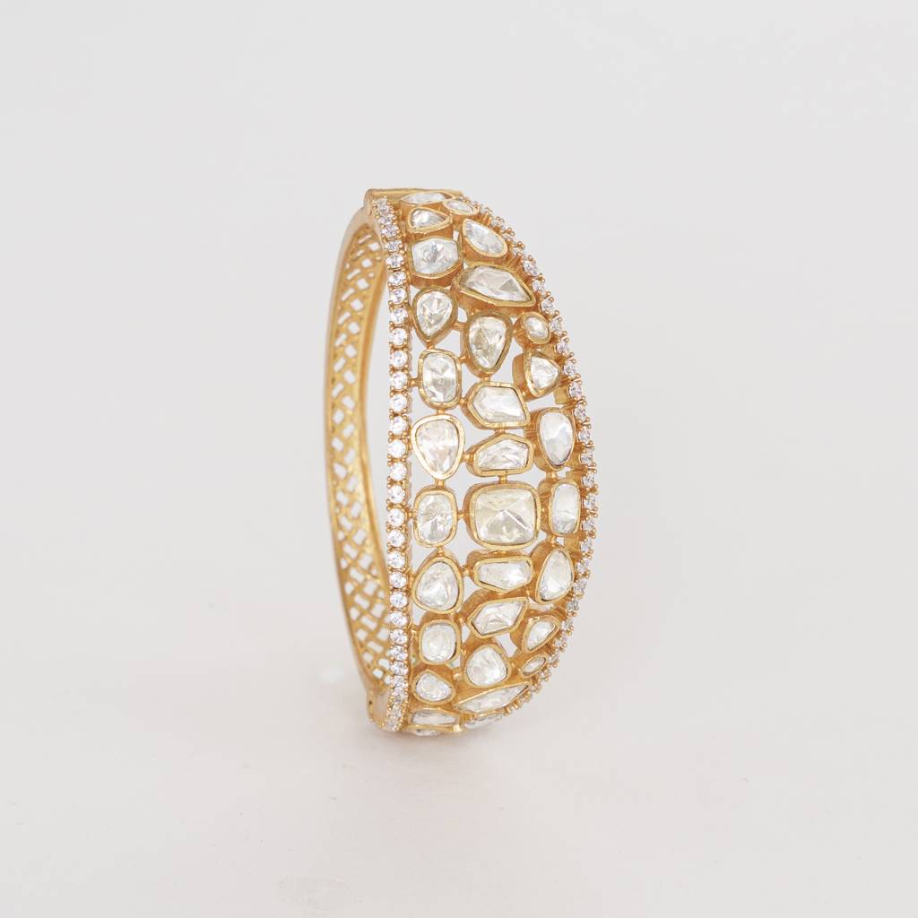 Classy And Stylish Moissanite Bracelet : ZGJM55