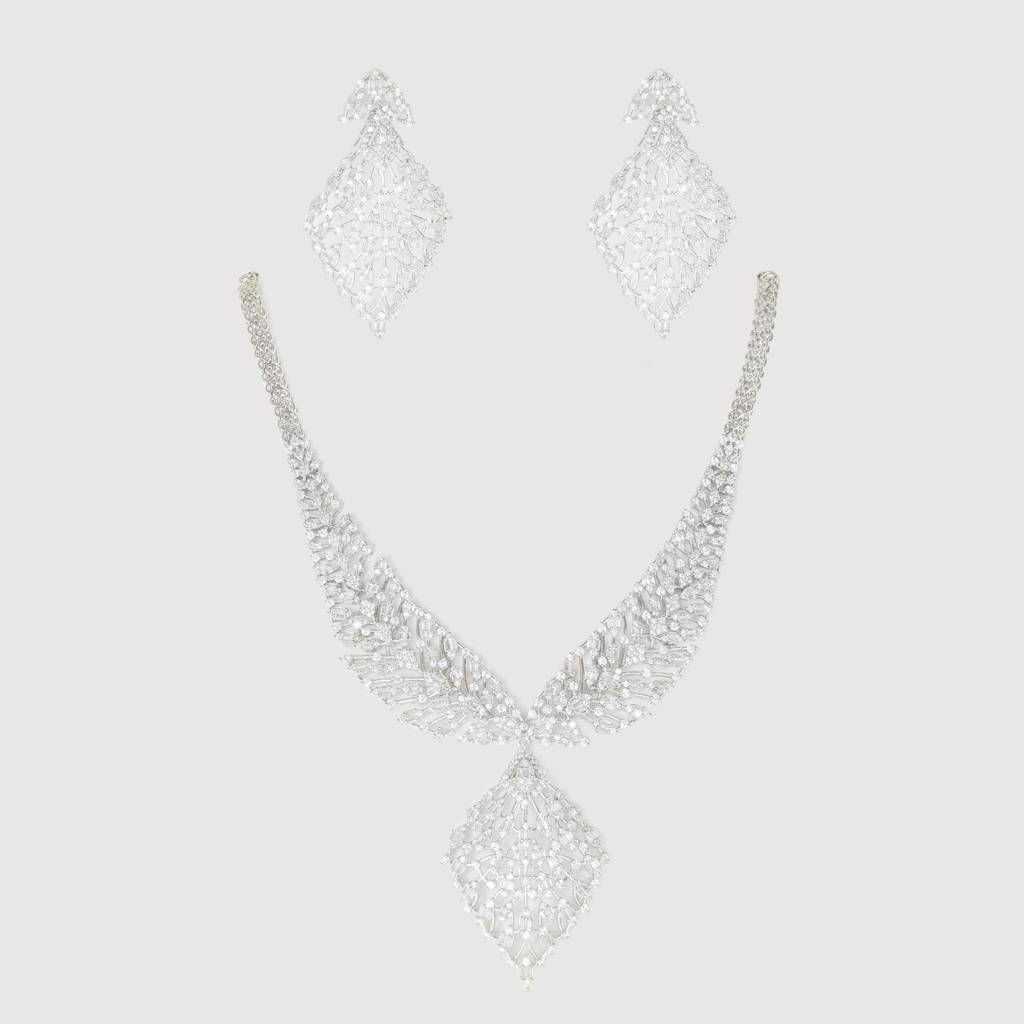 Bold And Dramatic Diamond Set With Earrings : ZGRK228