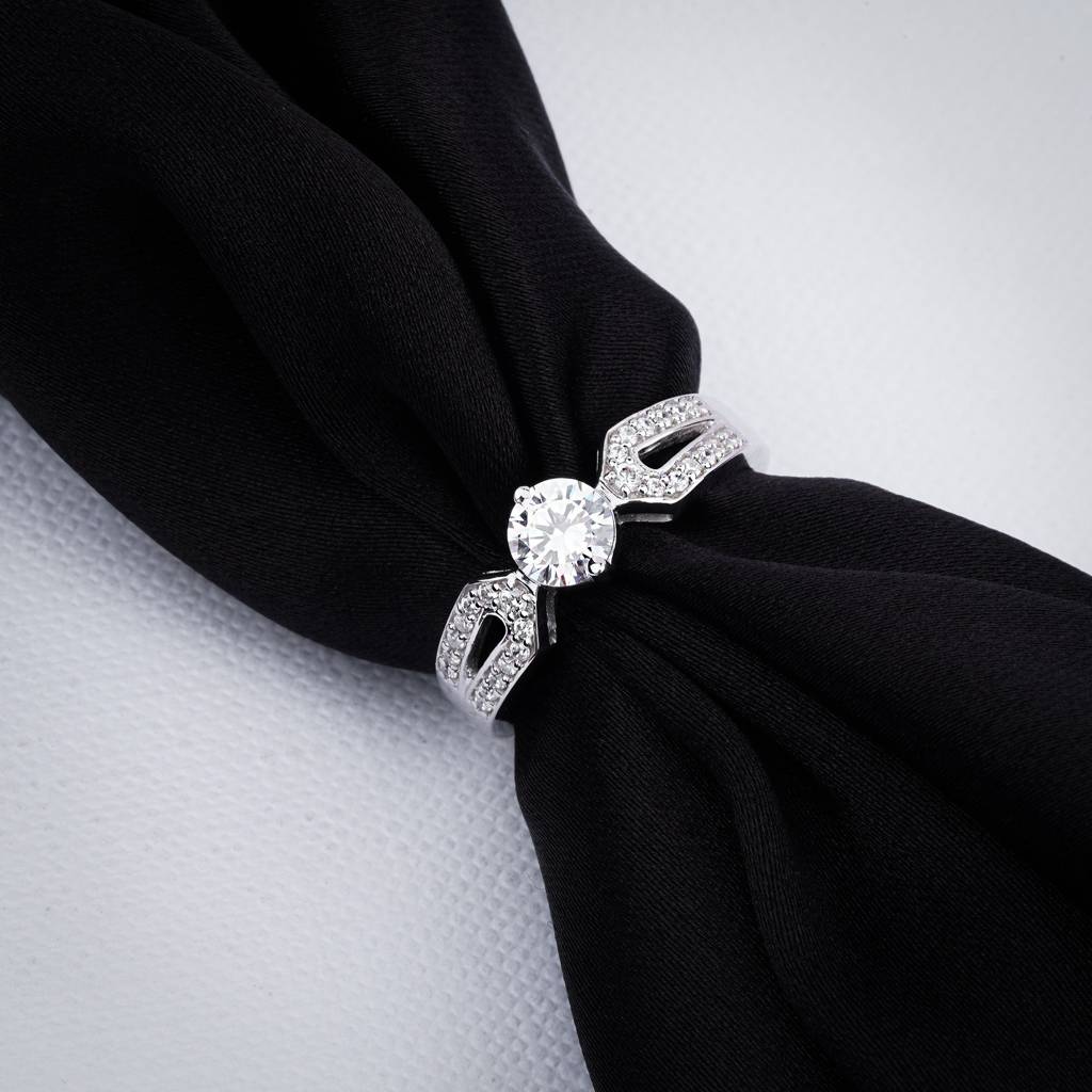 Silver Zircon Elegant Loop Ring : ZLR-1077