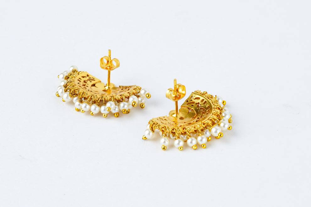 Marigold Studs : WLE32