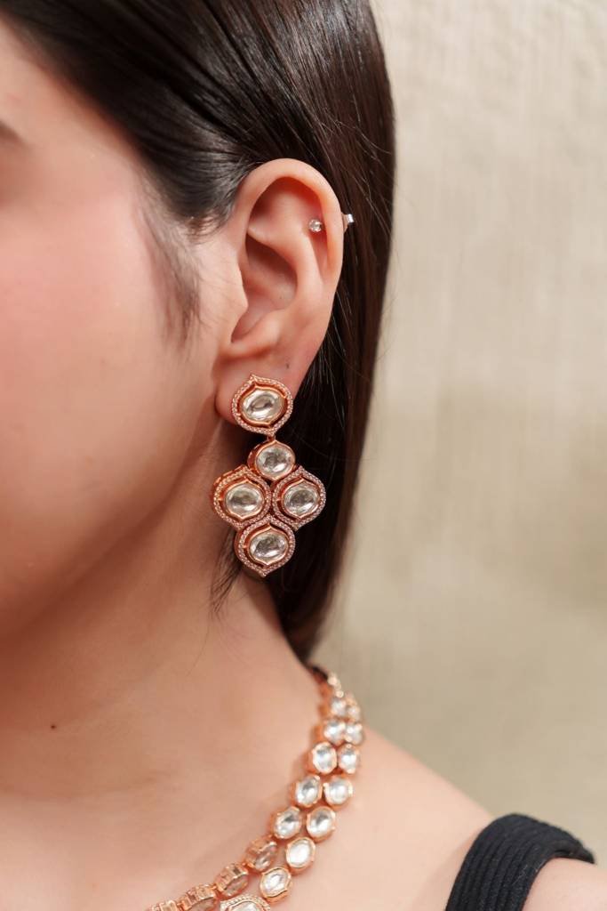 Dramatic 2 Line Long Kundan Polki Set With Subtle Earrings. : ZGJM41