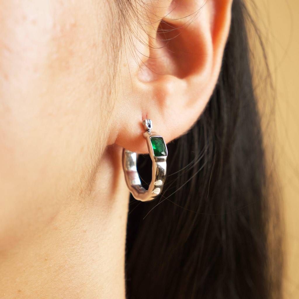 Emerald Envy Loop Hoops : TE10A