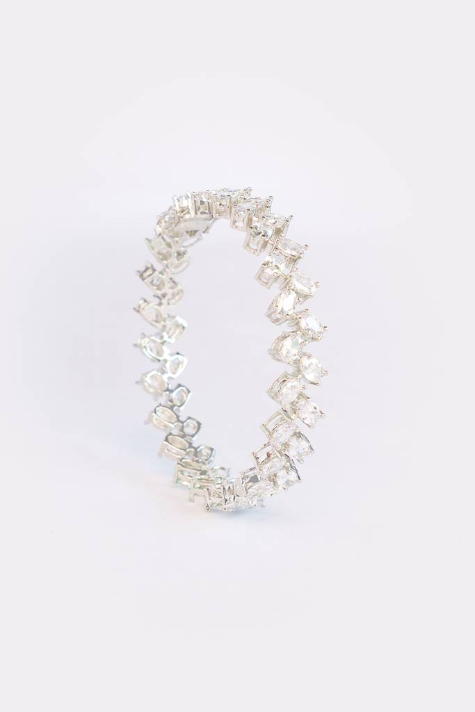 Classic And Stylish Diamond Kadas For Womens. : ZGRK300