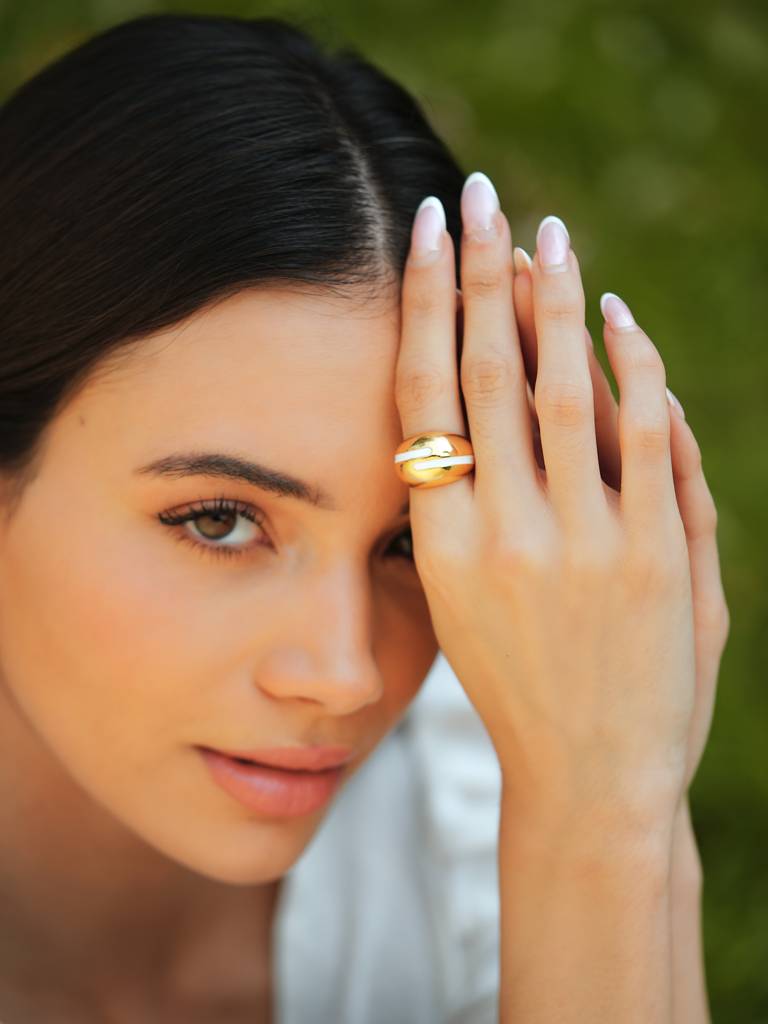 Verdora Enamel Gold Ring : VACC25RG01W