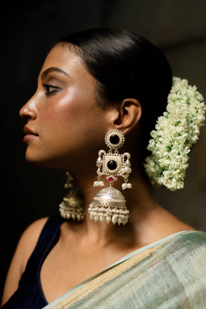 92.5 Silver Lookalike Monalisa Stone Jhumka : HK-930-G