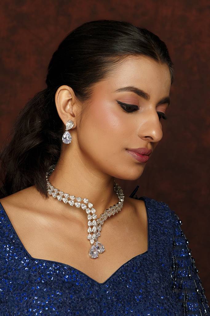 Bold And Dramatic Diamond Choker With Matching Earrings : ZGRK197