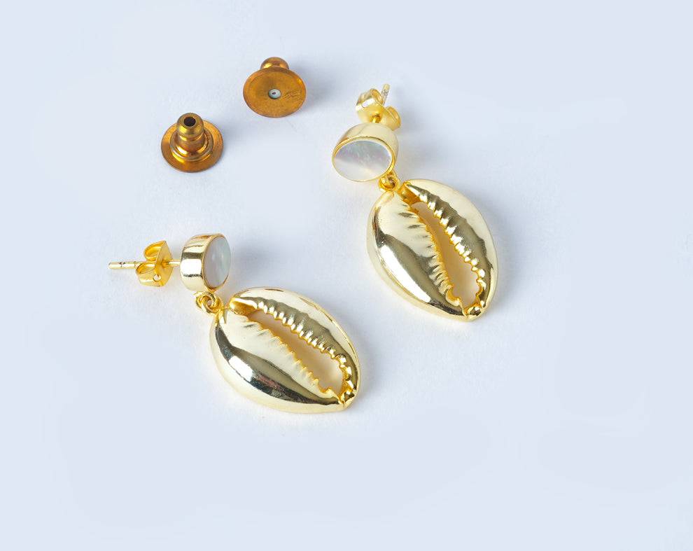 Stir Your Heart Earrings : MOE01