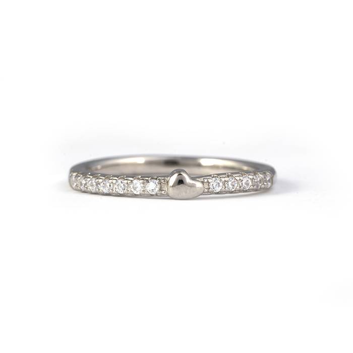 Heartfelt Circle Ring : LR271