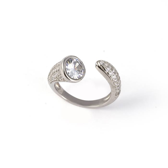 Ethereal Elegance Silver Ring : LR143