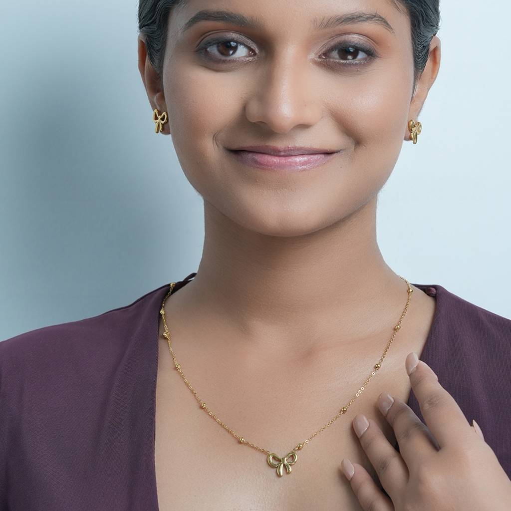 18K Gold Plated Waterproof Anti-Tarnish Bow Pendant Necklace And Stud Set (Pack Of 2) : ASJ0125PS849C