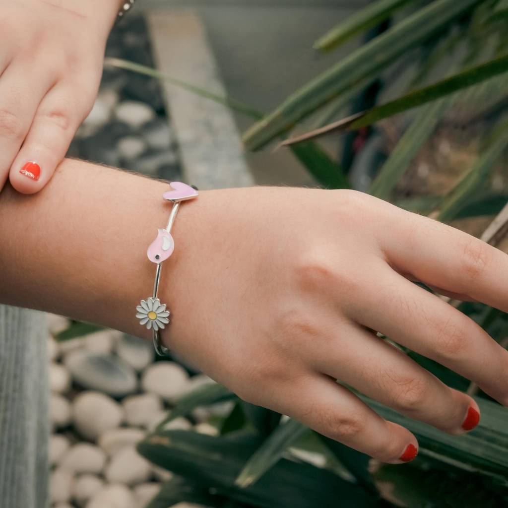 925 Silver Hypoallergenic Girl'S Delicate Daisy & Bird Bangle : F1003-4BirdKadha