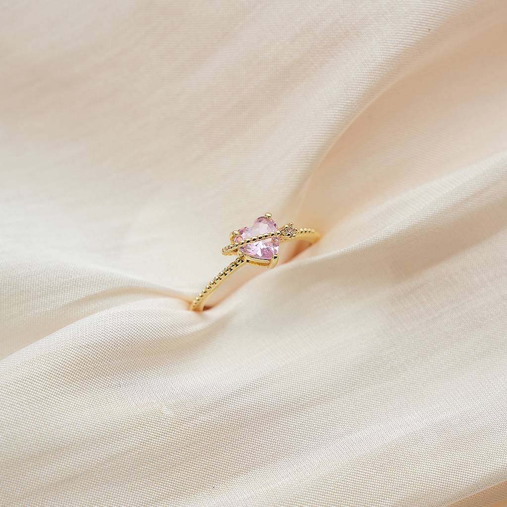 18K Gold Plated Waterproof, Anti-Tarnish Zircon Heart Hug Ring, Size:7 : AWU0125R141PK_7