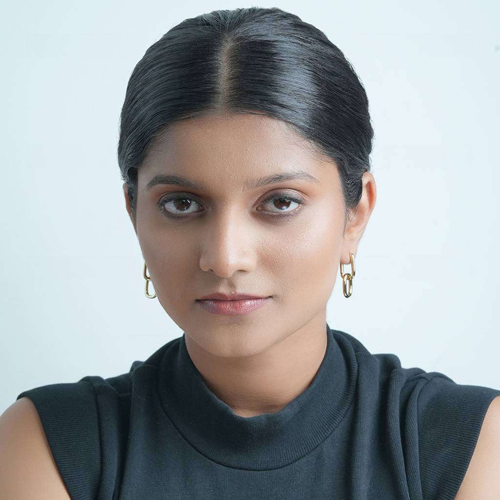 14K Gold Plated Drop Earrings | Lightweight Daily Wear Earrings : AXY1124E1001