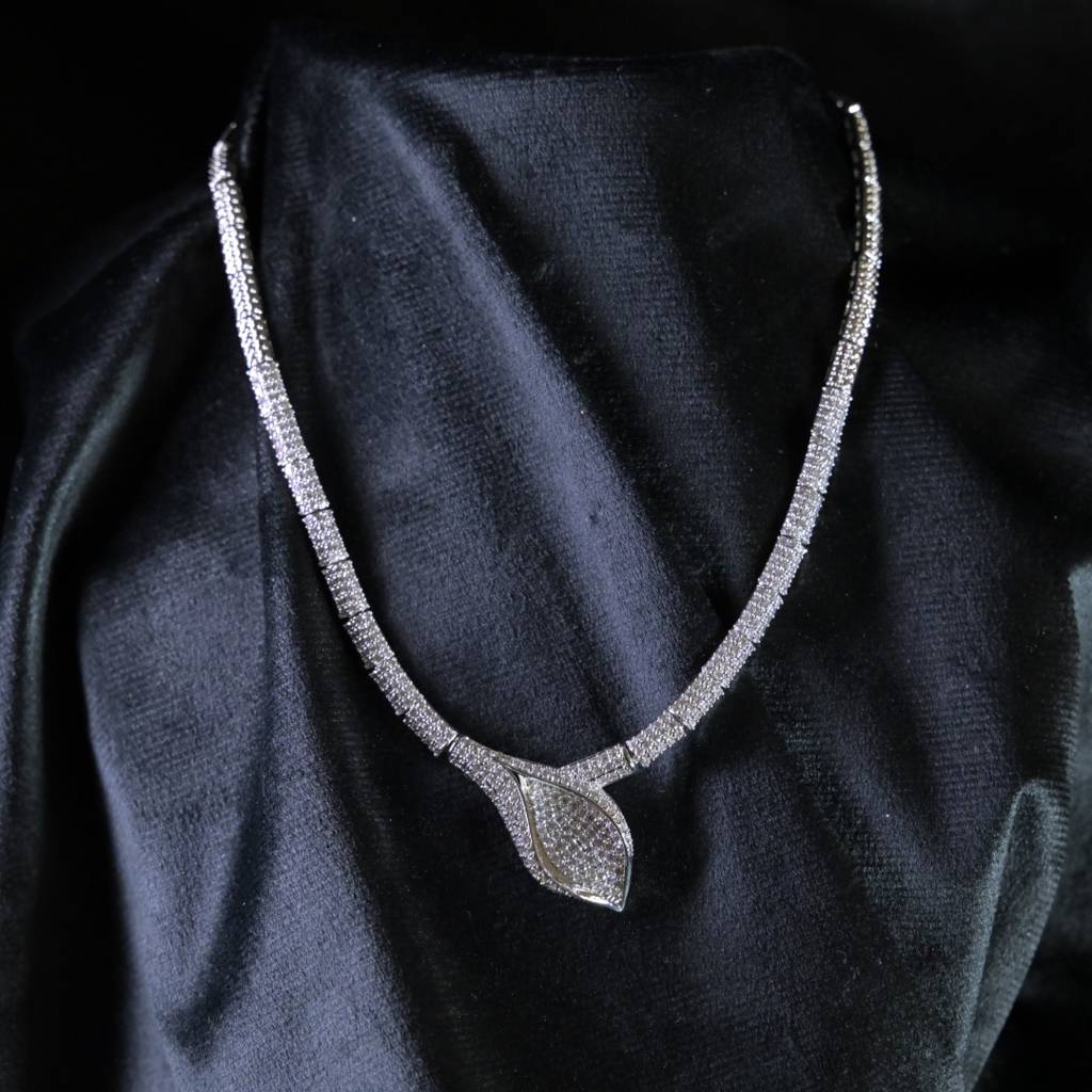 Guardian Serpent Diamond Cocktail Necklace : NEC0032