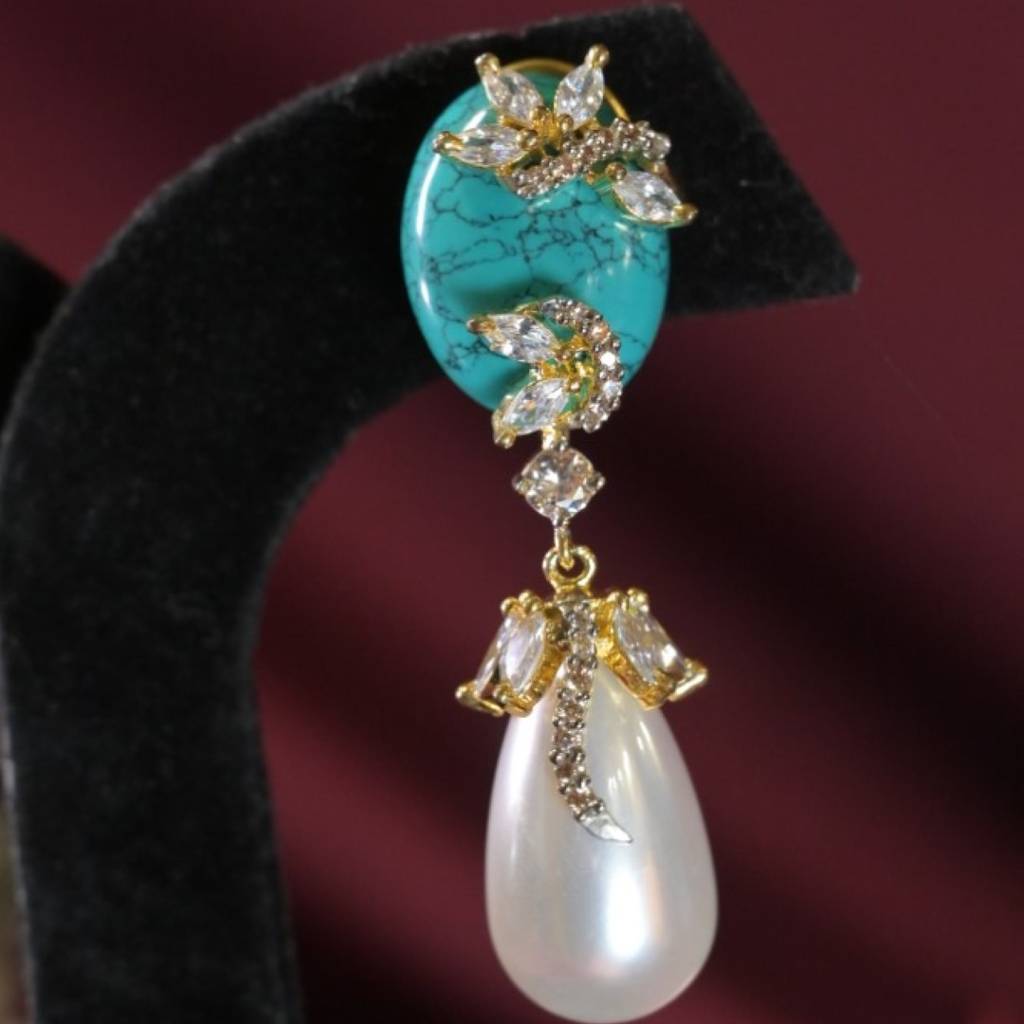 Nazakat Diamond Vintage Pearl Drop Earrings : EAR0036