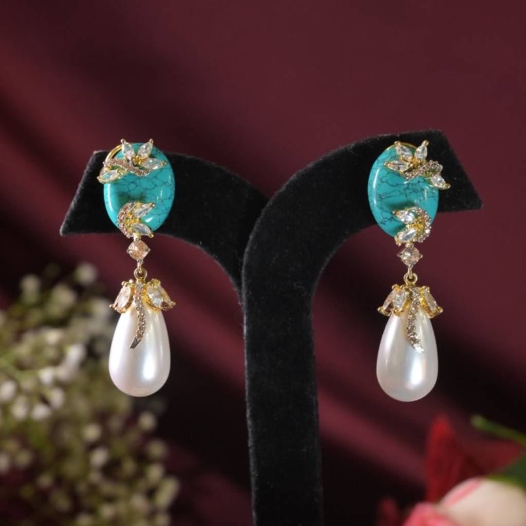 Nazakat Diamond Vintage Pearl Drop Earrings : EAR0036