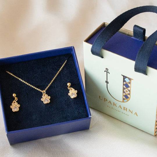 Paw-Necklace-Set-Gift-Box : NG367A