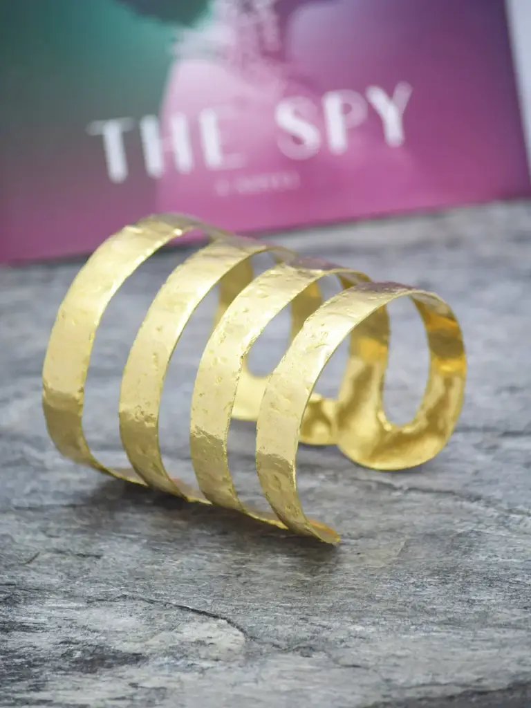 Gold Plated Broad Cuff : SHCE5053