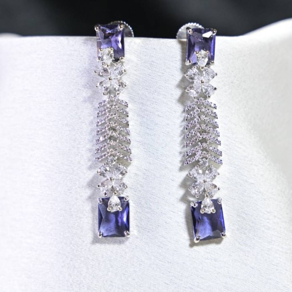 Neelkamal Blue Sapphire Diamond Cocktail Necklace : NEC0012