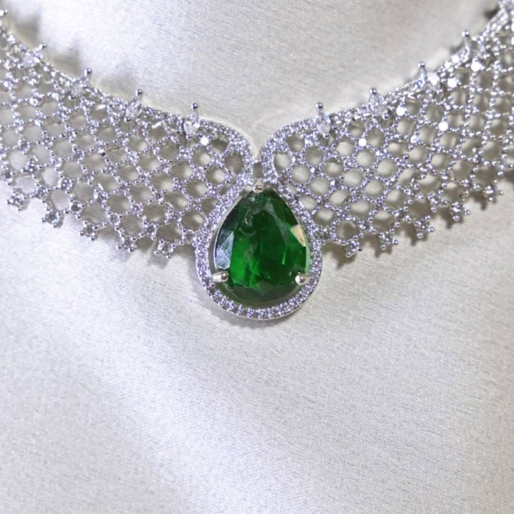 Sitaara Emerald Diamond Anniversary Necklace : NEC0014