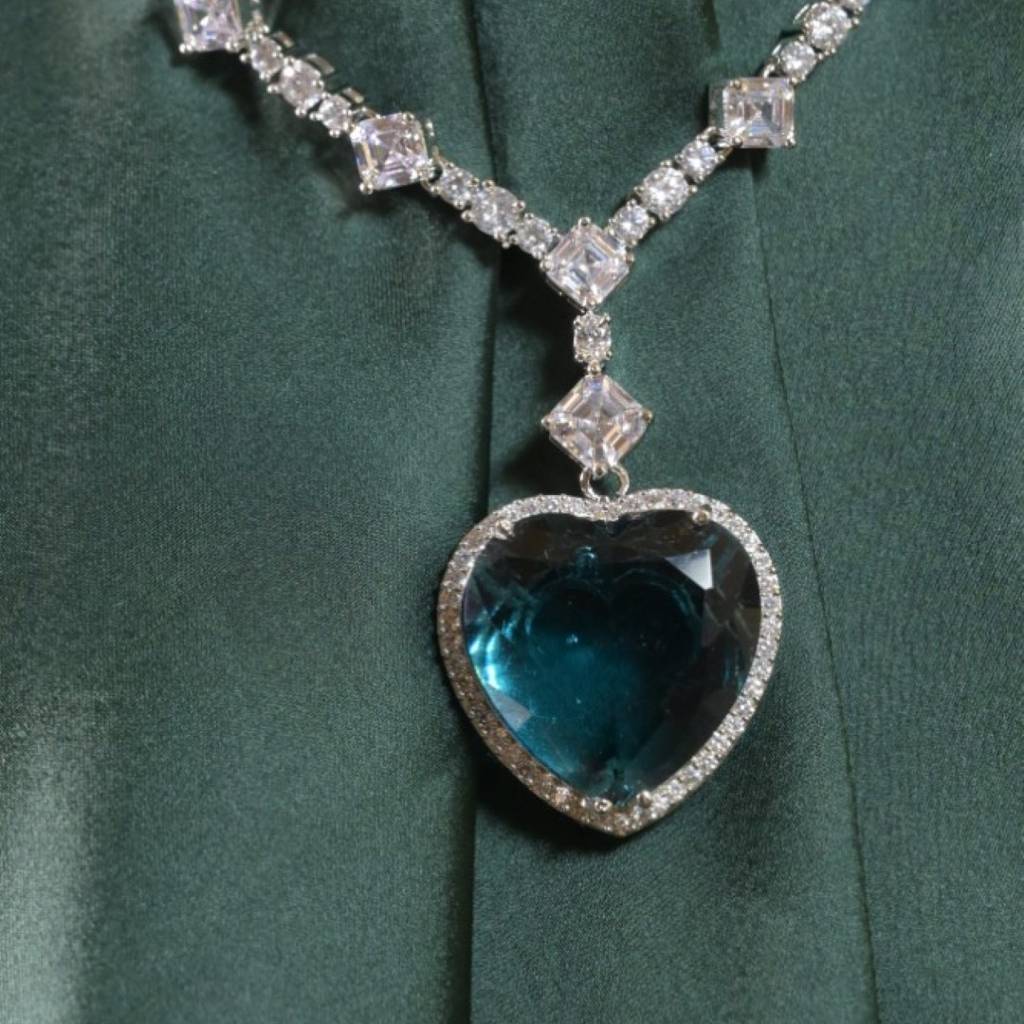 Valentine'S Romantic Heart Cocktail Necklace : NEC0023