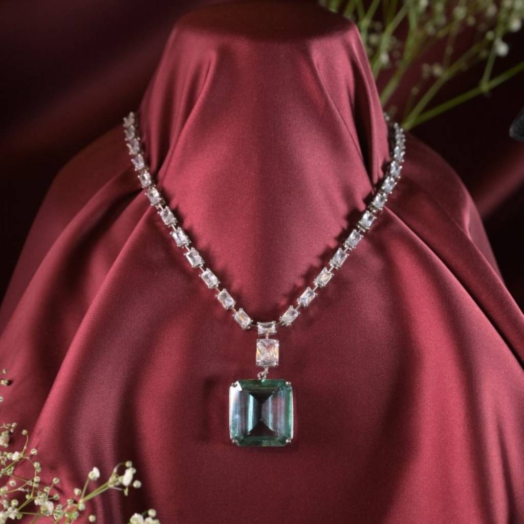 Anarkali Elegance Square Pendant Diamond Necklace : NEC0029