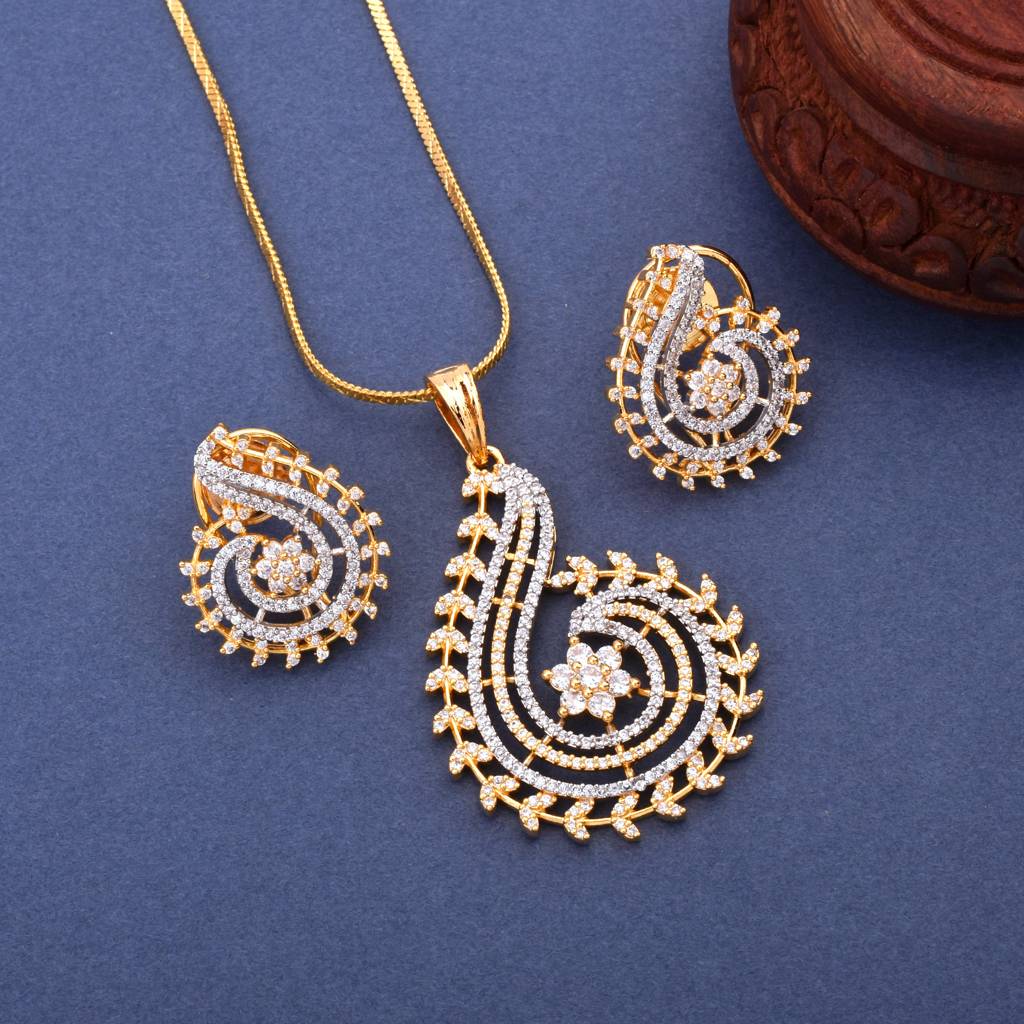 Luxora Diamond Pendant Set And Earrings : PJPENGJCZ113