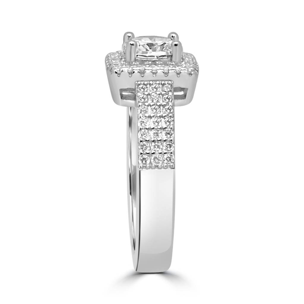 925 Pure Silver Solitaire Ring : LR1202