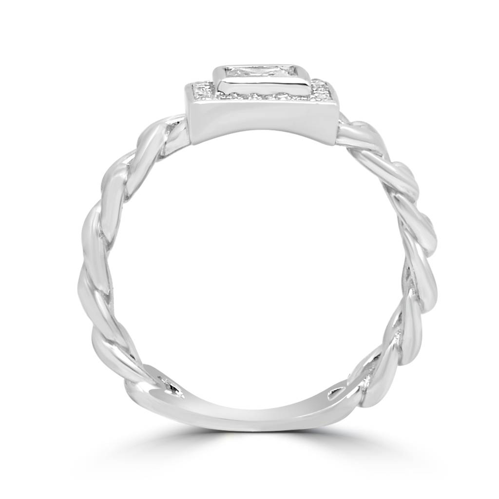 925 Pure Silver Charming Solitaire Ring : LR1203