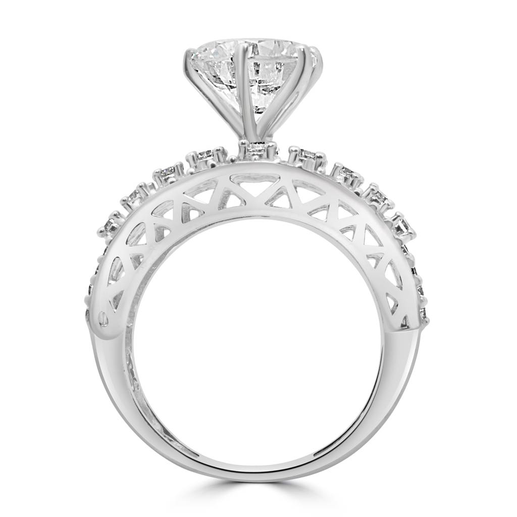 Radiant 925 Sterling Silver Statement Ring Featuring Bold Zircon Stones For Glamorous Appeal : LR1211