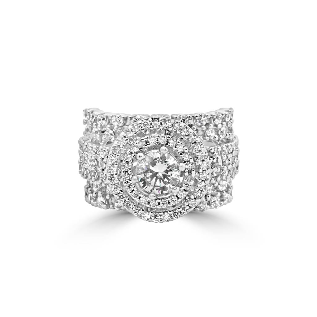 Timeless 925 Sterling Silver Zircon-Studded Statement Ring For A Bold Fashion Statement : LR1209