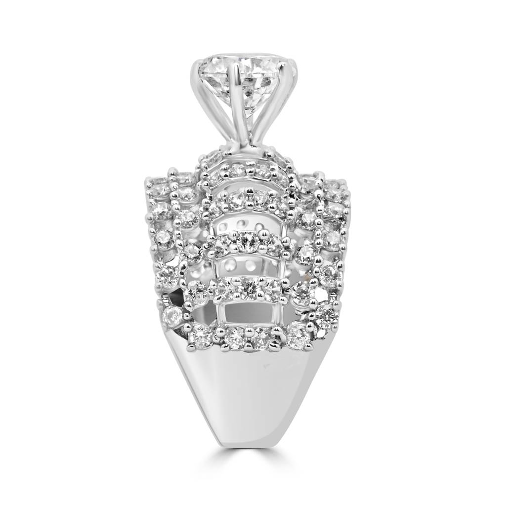 925 Sterling Silver Statement Ring With Vibrant Zircon Stones For A Bold And Luxurious Look : LR1221